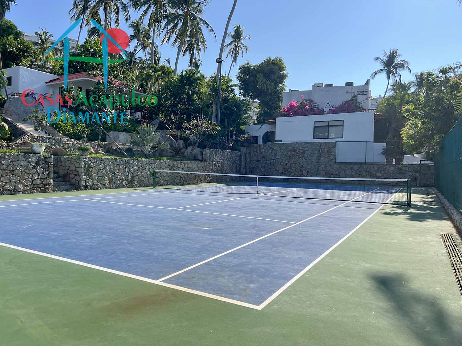 Villa Alejandra + Villa Karin: Lo mejor de lo mejor - Villa Alejandra cancha de tenis 2 Villa Alejandra + Villa Karin: Lo mejor de lo mejor - Villa Alejandra cancha de tenis 2